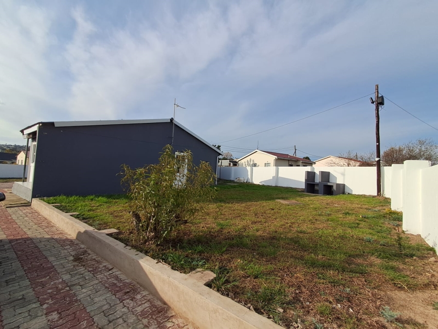 To Let 3 Bedroom Property for Rent in Northcrest Eastern Cape
